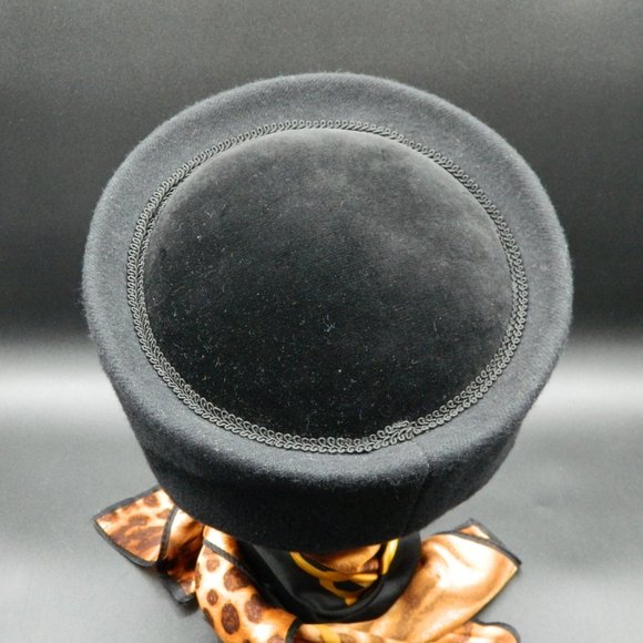 Frederick Fox Boutique for Neiman Marcus Black Wool and Velvet Pillbox Hat - Picture 4 of 9